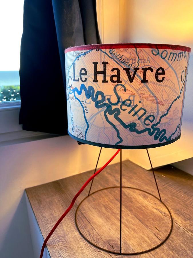 Le Petit Nid Perche Sous Les Toits, Vue Mer Le Havre Exteriör bild