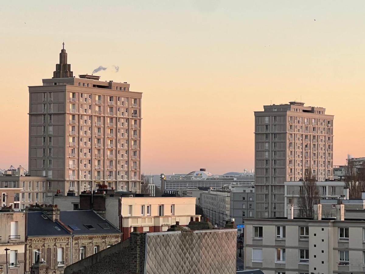 Le Petit Nid Perche Sous Les Toits, Vue Mer Le Havre Exteriör bild